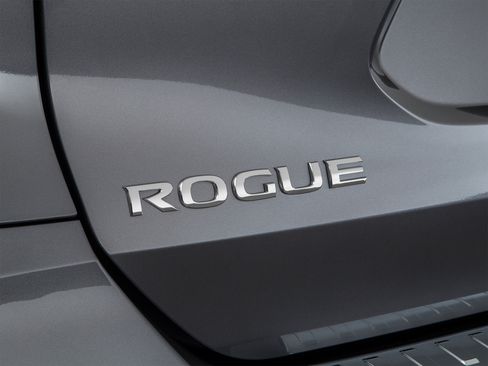 Used 2017 Nissan Rogue S FWD image 58