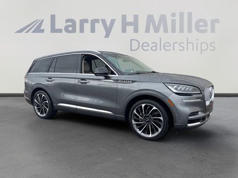 Used 2022 Lincoln Aviator Reserve w/ Equipment Group 201A image 7