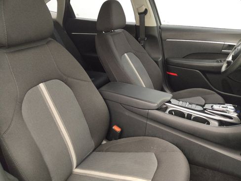 Used 2020 Hyundai Sonata SE FWD image 21