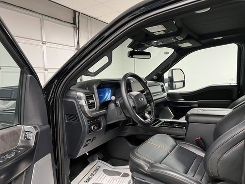 Used 2024 Ford F350 Platinum image 20