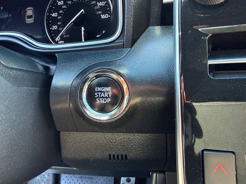 Used 2022 Toyota Avalon Touring w/ Advanced Safety Package image 26