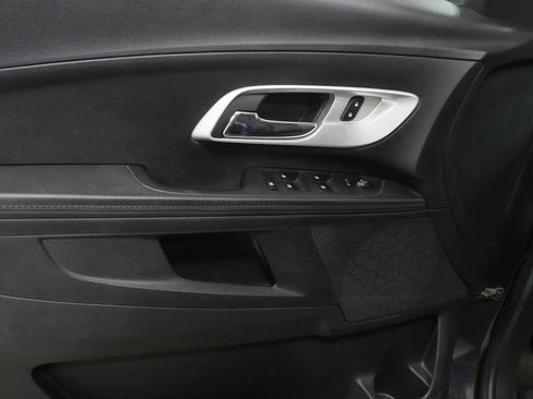 Used 2016 Chevrolet Equinox LT w/ Convenience Package FWD image 22