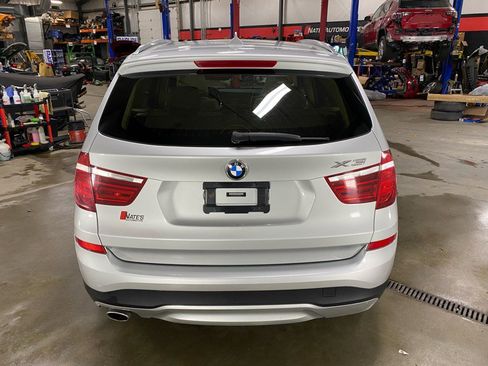 Used 2015 BMW X3 xDrive28d image 8
