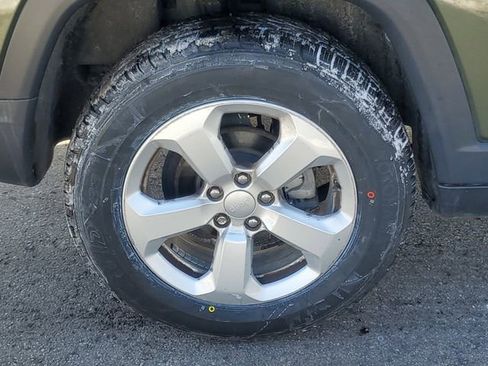 Used 2018 Jeep Compass Latitude w/ Popular Equipment Group image 6