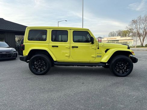 Used 2023 Jeep Wrangler Unlimited Sahara w/ Cold Weather Group image 12