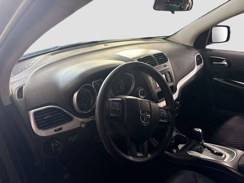 Used 2012 Dodge Journey SE image 10