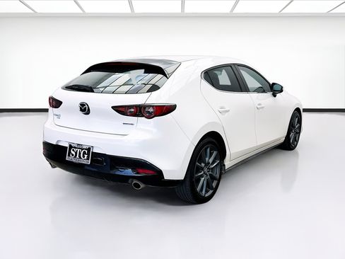 Used 2020 MAZDA MAZDA3 AWD Hatchback image 4