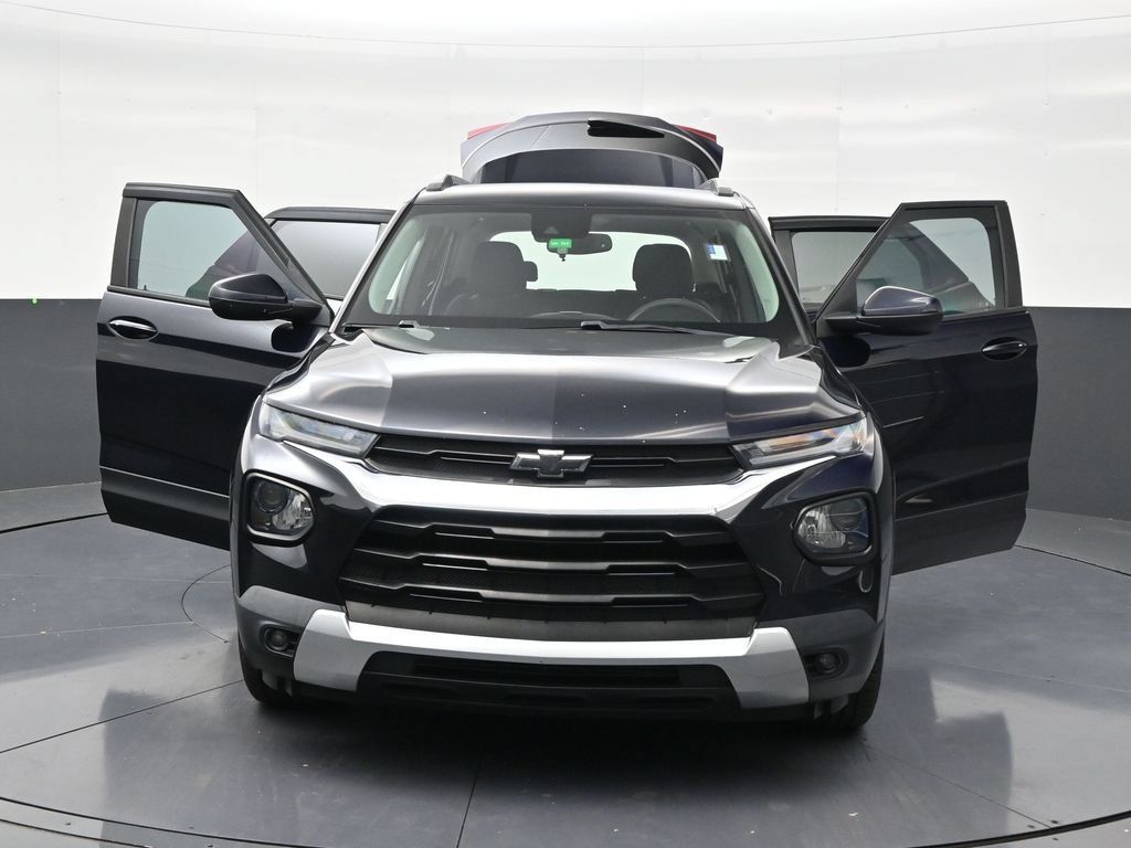 Used 2021 Chevrolet TrailBlazer LT w/ Convenience Package FWD image 34