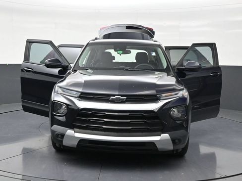 Used 2021 Chevrolet TrailBlazer LT w/ Convenience Package FWD image 34
