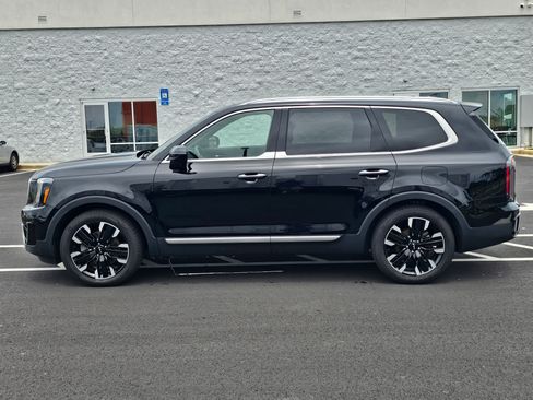 Used 2024 Kia Telluride SX w/ Towing Package FWD image 14