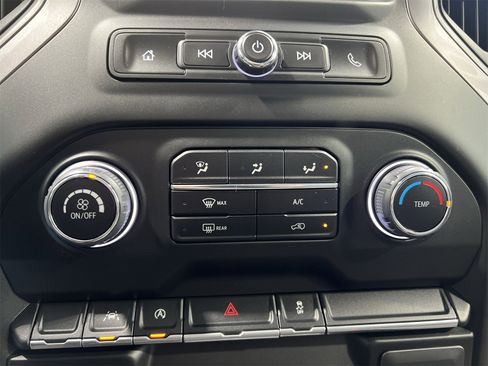 Used 2022 Chevrolet Silverado 1500 W/T w/ WT Convenience Package image 18