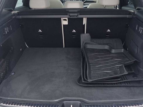 Used 2026 Mercedes-Benz GLC 300 4MATIC image 21