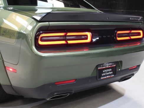 Used 2023 Dodge Challenger R/T Scat Pack RWD image 19