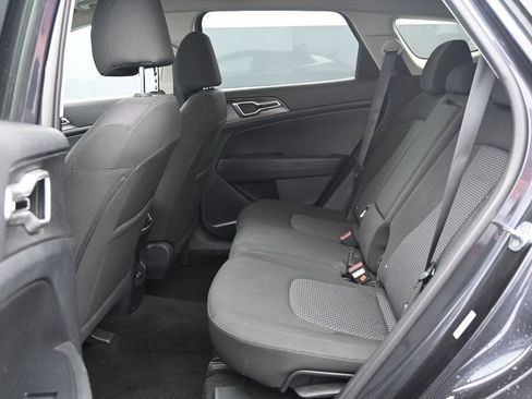 Used 2026 Kia Sportage LX FWD image 17