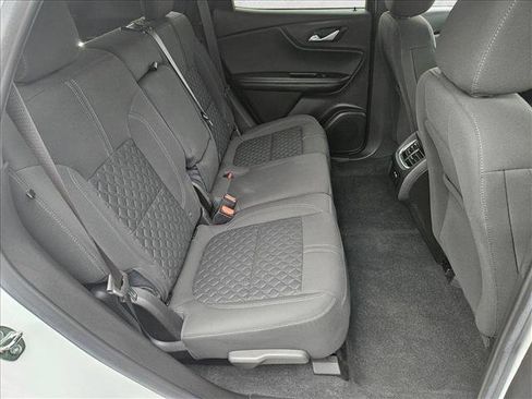 Used 2020 Chevrolet Blazer LT image 18