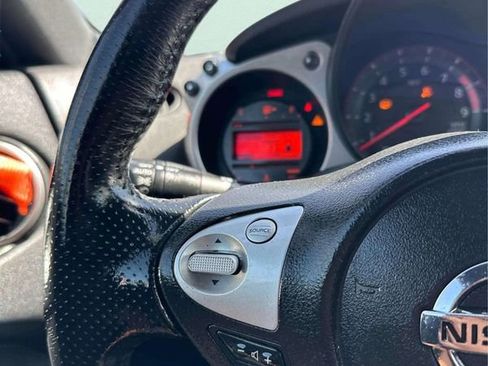 Used 2018 Nissan 370Z Coupe RWD image 21