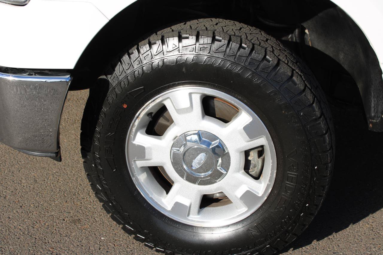 Used 2013 Ford F150 XLT AWD/4WD image 17