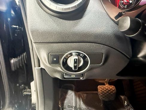 Used 2018 Mercedes-Benz CLA 250 4MATIC image 14