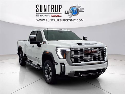Used 2025 GMC Sierra 2500 Denali w/ Denali Reserve Package image 1