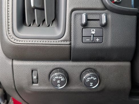 Used 2018 GMC Canyon SLT w/ Trailering Package AWD/4WD image 21