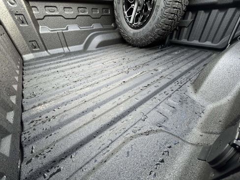 New 2026 Chevrolet Colorado ZR2 w/ ZR2 Bison Edition image 17