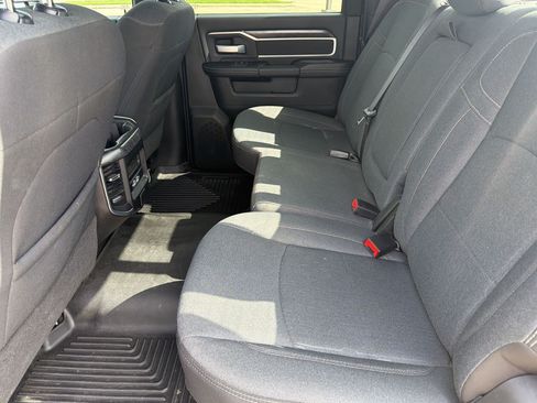 Used 2024 RAM 2500 Big Horn w/ Night Edition AWD/4WD image 14