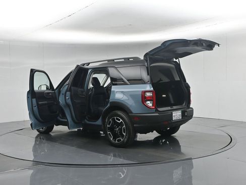 Used 2022 Ford Bronco Sport Outer Banks w/ Tech Package AWD/4WD image 38