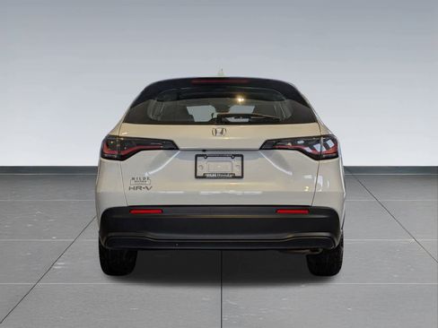 Used 2023 Honda HR-V LX image 5