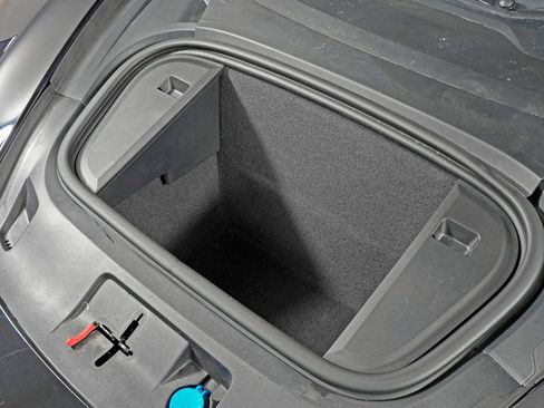 Certified 2024 Porsche Taycan GTS image 12