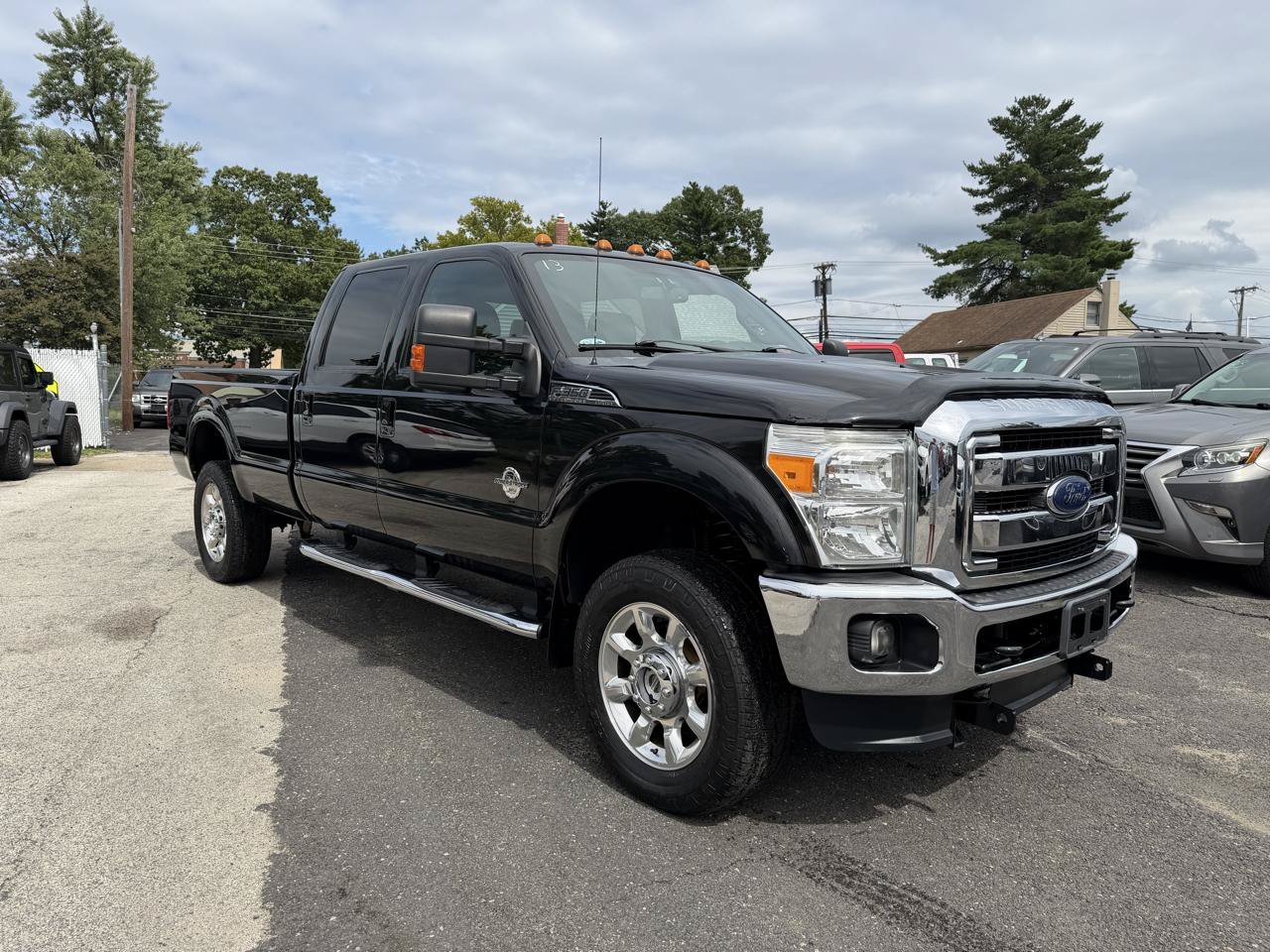 Used 2013 Ford F350 Lariat w/ Lariat Interior Pkg AWD/4WD image 3
