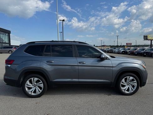Used 2023 Volkswagen Atlas SE AWD/4WD image 46