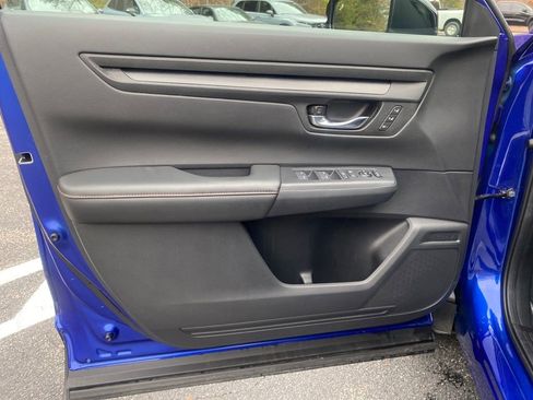 Certified 2025 Honda CR-V Sport-L image 12