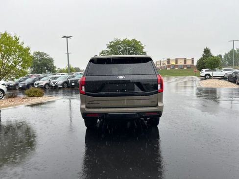 New 2027 Ford Expedition Max Platinum w/ Stealth Performance Package AWD/4WD image 33