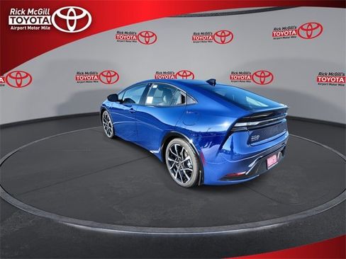 New 2026 Toyota Prius Plug-In Hybrid image 6
