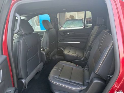 New 2026 Chevrolet Traverse High Country AWD/4WD image 11