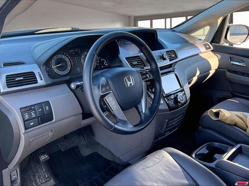 Used 2017 Honda Odyssey EX-L image 16