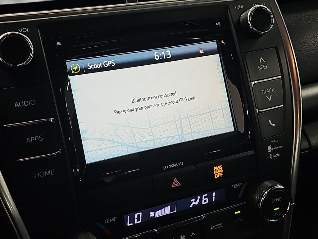 Used 2016 Toyota Camry XLE FWD image 24