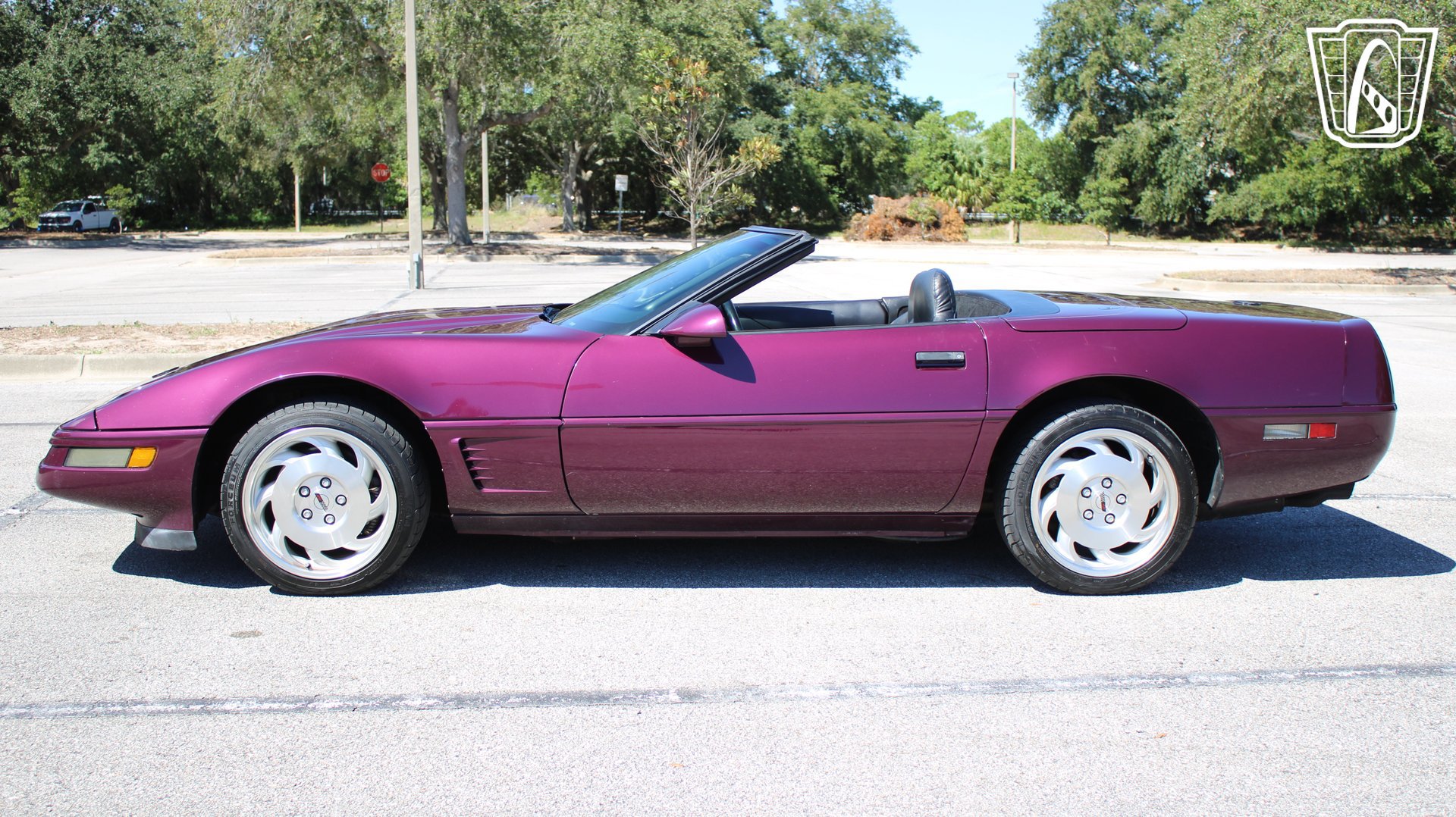 Used 1996 Chevrolet Corvette Convertible RWD image 9