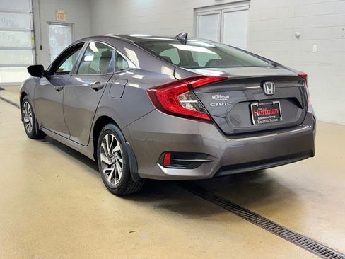 Used 2017 Honda Civic EX image 7