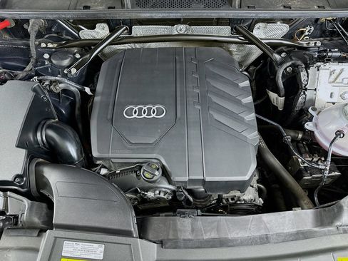 Used 2023 Audi Q5 2.0T Premium Plus w/ Premium Plus Package AWD/4WD image 14