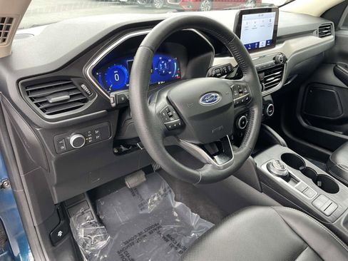 Used 2020 Ford Escape SE Sport image 14