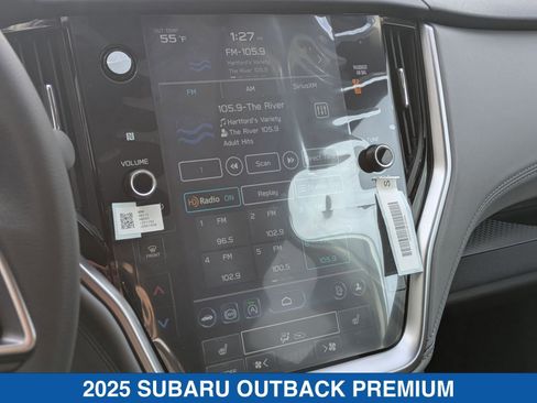 Certified 2025 Subaru Outback Premium image 26