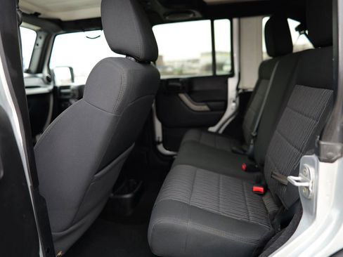 Used 2011 Jeep Wrangler Unlimited Sport image 28