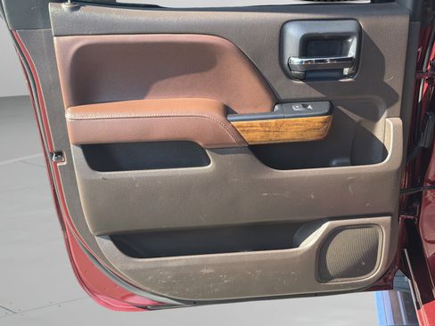 Used 2015 Chevrolet Silverado 2500 High Country w/ Duramax Plus Package AWD/4WD image 22