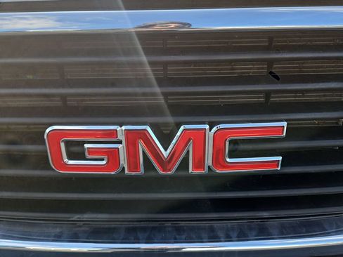 Used 2024 GMC Savana 2500 w/ Driver Convenience Package RWD image 31