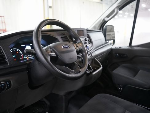 Used 2023 Ford Transit 250 Low Roof AWD w/ Exterior Upgrade Package image 8