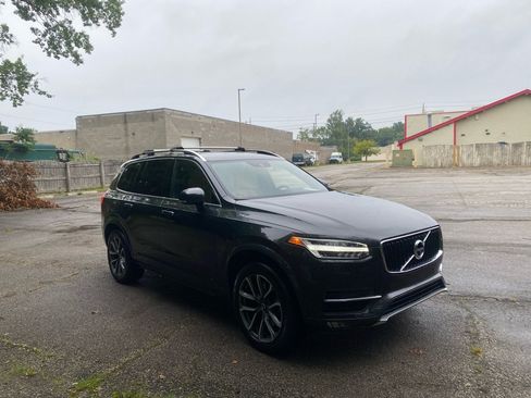 Used 2017 Volvo XC90 T6 Momentum w/ Vision Package AWD/4WD image 7