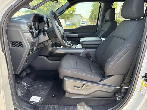 New 2026 Ford F150 XLT w/ Equipment Group 302A MID AWD/4WD image 19