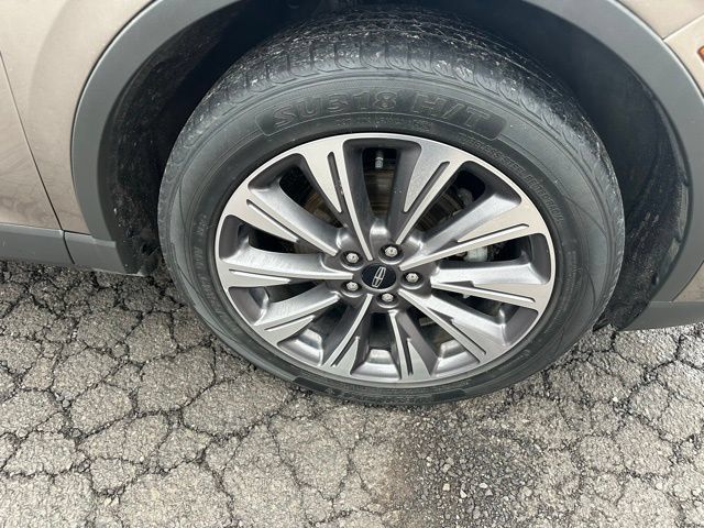 Used 2020 Lincoln Corsair Reserve w/ Equipment Group 202A AWD/4WD image 14