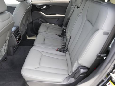New 2025 Audi Q7 3.0T Premium Plus image 19